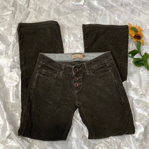 Paige Calabasas Flare Low-Rise Corduroy Fern Green Size 25